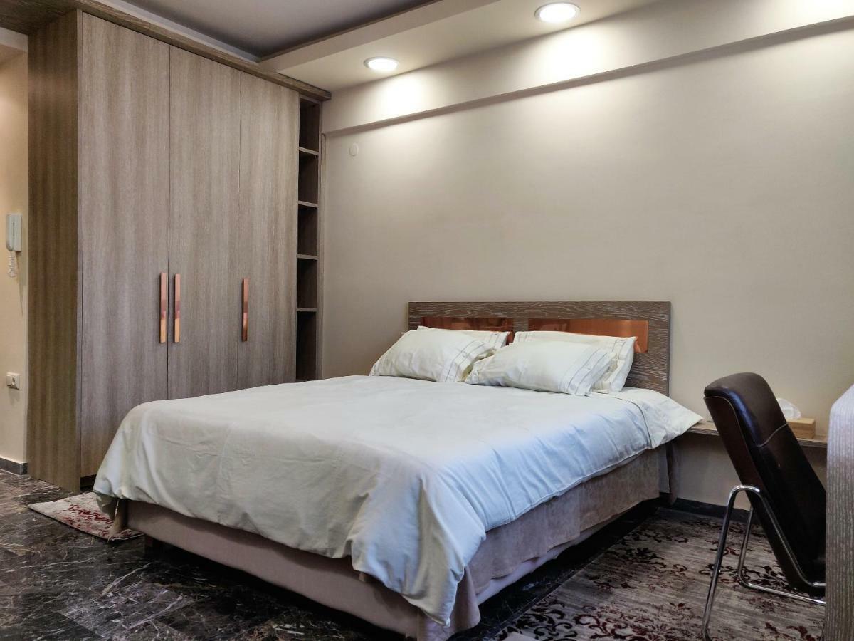 Agias Sofias Street Luxurious Studio Thessaloníki Luaran gambar