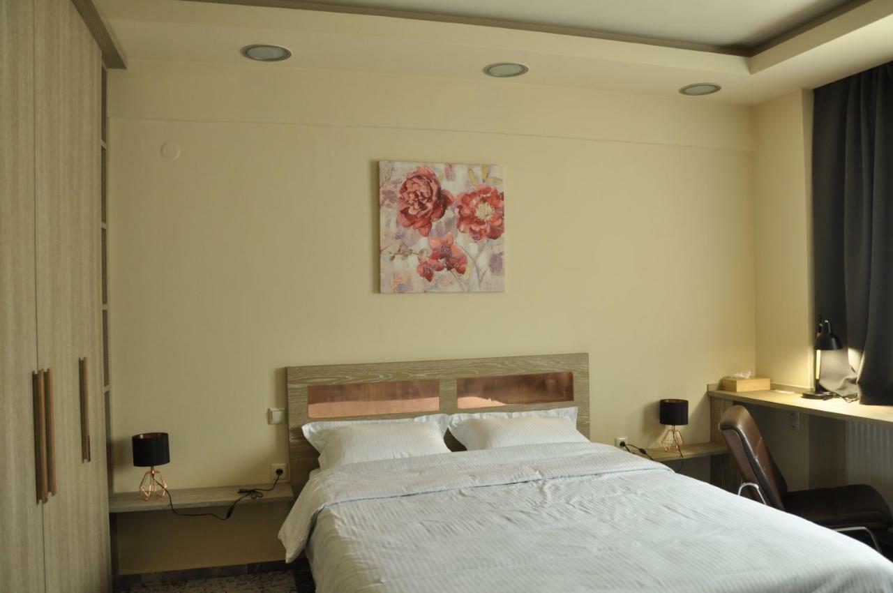 Agias Sofias Street Luxurious Studio Thessaloníki Luaran gambar